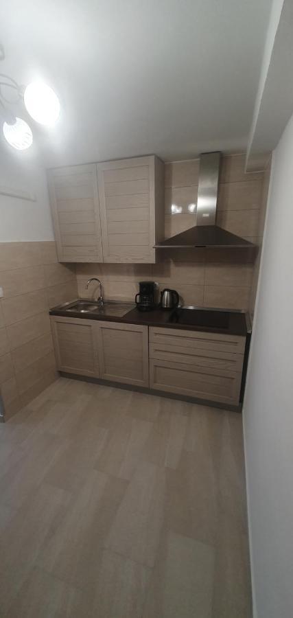 Ferienwohnung Hause Lupic Rab Town Exterior foto